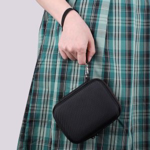 Túi bỏ gọn trong ngăn chính của balo