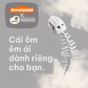 Khủng long bông trắng dáng bộ xương trên nền mây